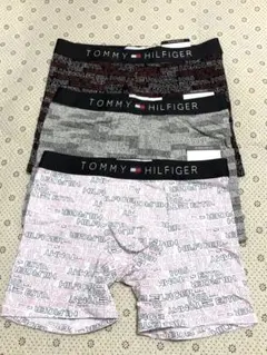 TOMMY HILFIGER トミーヒルフィガー　ポクサーパンツ三枚セット文字