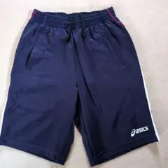 asics ネイビー ショートパンツ