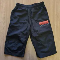 PUMA 黒 ハーフパンツ 150