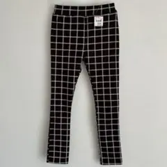 茶色と白のチェック柄レギンス