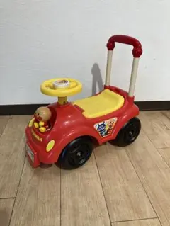 アンパンマン　手押し車　アンパンマンカー