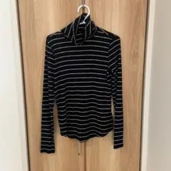 GAP リブタートルネック S 黒と白のストライプ
