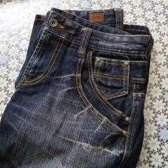 週末限定再々再値下！メンズ NICOLECLUB FOR MEN ジーンズ。紺