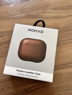 新品:NOMAD Modern Leather Case AirPods 3