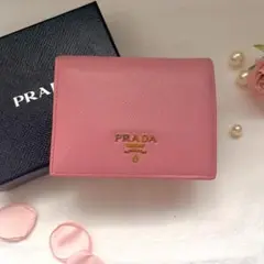 PRADAプラダさくらんぼチェリー長財布 2025年最新】プラダ 財布 さくらんぼの人気アイテム - メルカリ