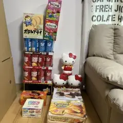 ハローキティ きのこの山　マーブルチョコ　サイコロ　ストラップ 3個セット ハローキティ きのこの山 マーブルチョコ サイコロ ストラップ 3