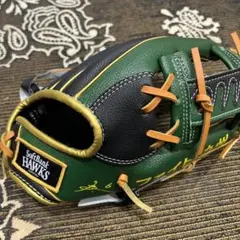 ソフトバンクホークス 野球グローブ 20周年記念　今宮選手モデル　ジュニア向１個