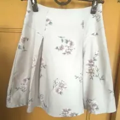 AnMILLE アンミール　花柄　スカート