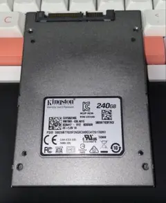 2.5インチ SATA SSD 240GB (Windows11インストール済)
