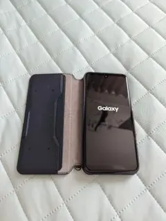Galaxy A30 au SCV43 ブラック　SIMロック解除