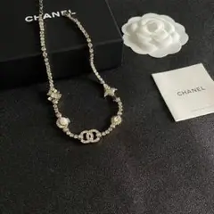 CHANEL ロゴネックレス ビーズ装飾