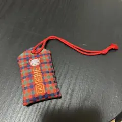 ファミリア　お守り　familiar