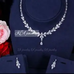 ☆2点セット☆キュービックジルコニア ピアス(イヤリング)u0026ネックレス結婚式