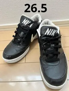 NIKE ブラック/ホワイト スニーカー