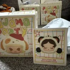 ポップマート　パジャマパーティー　イヤホンケース　スカルパンダ
