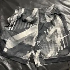 NIKEハーフパンツ