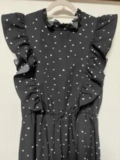 shein ハートモチーフ　ワンピース