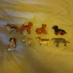 犬のミニチュアフィギュア 8体セット
