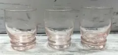 ★骨董品 丸い薄いピンクのショットグラス3個