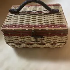 編み込み裁縫箱