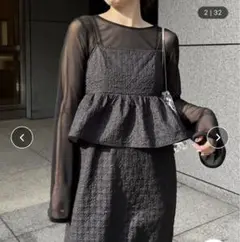 【定価:17,600円 】シースルー長袖ペプラムトップス ブラック