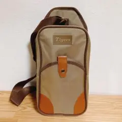 Item thumbnail for item 3f9d2ee2-0aac-47d6-92e2-7e3478d8d25b