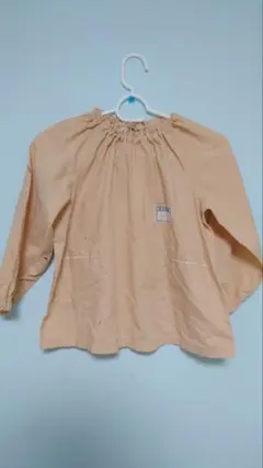 制服　幼稚園　スモック　オレンジ
