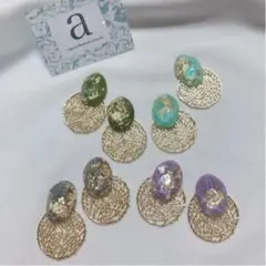 2278-1 ラベンダー☺︎変形オーバル型ゴールド箔のピアス×透かしゴールド☺︎