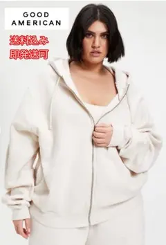 GOOD AMERICAN Boyfriend Zip Hoodie