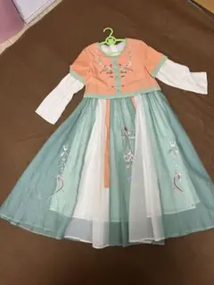 漢服　古装 オレンジと緑の刺繍入りワンピース