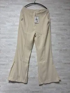 ★新品の★タグ付き★ ワイド　パンツ　白　オフィス　カジュアル　式