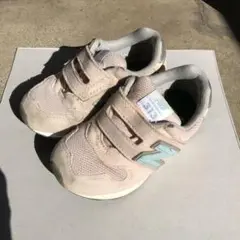 new balance ニューバランス　キッズスニーカー　15.5cm ピンク