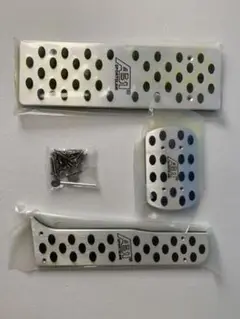 アクセルペダル　ブレーキペダル　フットレスト