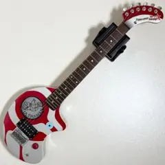 ウルトラマン　フェルナンデスzo-3 UBB エレキギター Zo 3 モデル 希少 ウルトラマン ZO-3 UBB アンプ内臓 エレキ