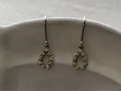 アーカー ビリーブドロップフックピアス K18WG AHKAH ahkah