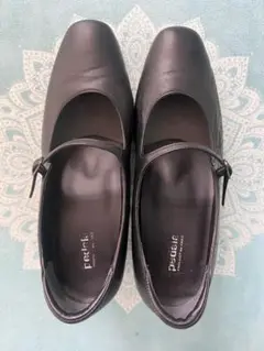 美品　ペダラ　アシックス　レザー　パンプス　黒　24 冠婚葬祭