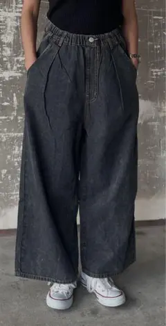 新作☆ オーシャンアンドグラウンド　タックバギーストレートデニムパンツ