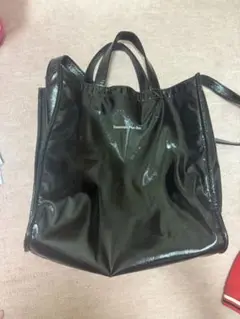 エッセンシャルズ 黒トートバッグ
