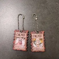 ワンピース　キーホルダー　ドフラミンゴ　レイリー