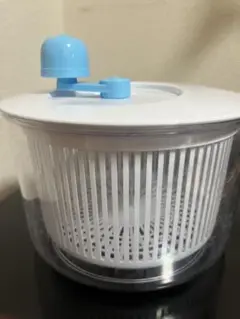 サラダスピナー 白と青