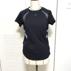 デサント　レディース　ブラック　Tシャツ