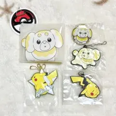 【匿名配送】ポケットモンスター　ポケモン　ピカチュウ　パピモッチ　ポーチ　バッジ