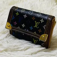 Item thumbnail for item c1015454-b140-4181-a5fb-1250bceaf05f