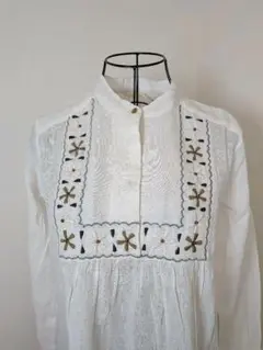 新品　mjuka 刺繍入り長袖ワンピース レディース　ふんわり