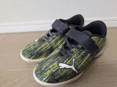 （中古品）Puma サッカーシューズ 黒/黄緑