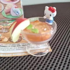 ハローキティ　リーメント　りんごの森　甘酸っぱいリンゴジュレ
