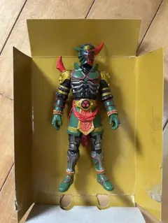 仮面ライダーカブキ 仮面ライダーヒビキと7人の戦鬼 フィギュア