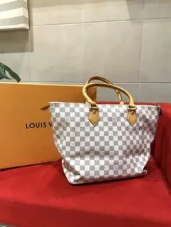 ルイヴィトン モノグラム バック