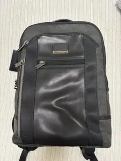 TUMI BRAVO アルファ　パックパック　ビジネス　ガンメタ