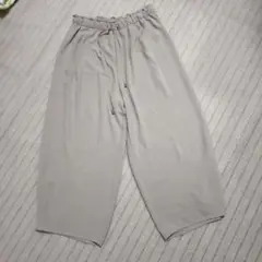 ボトムス